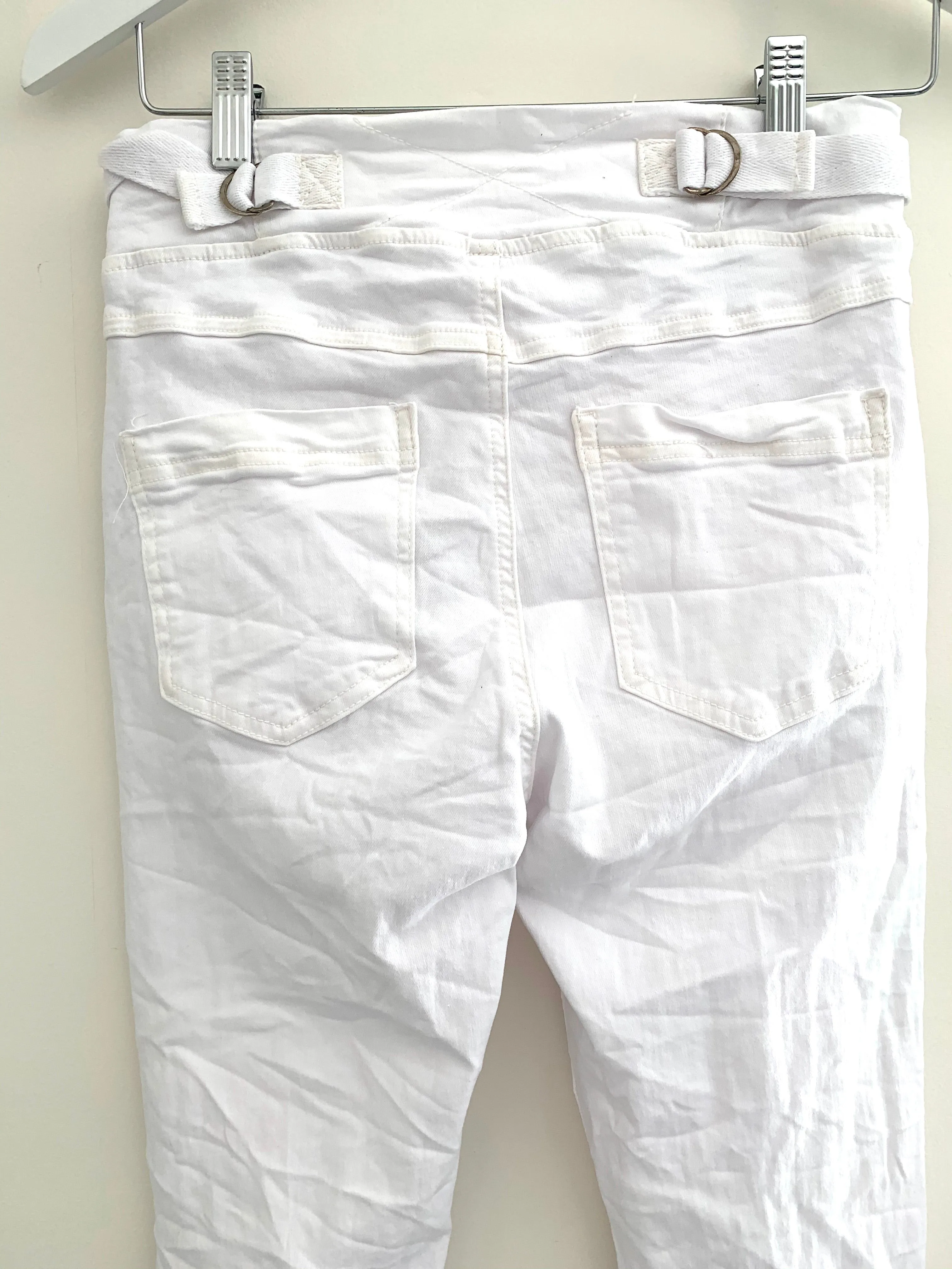 Jean Joggers in White